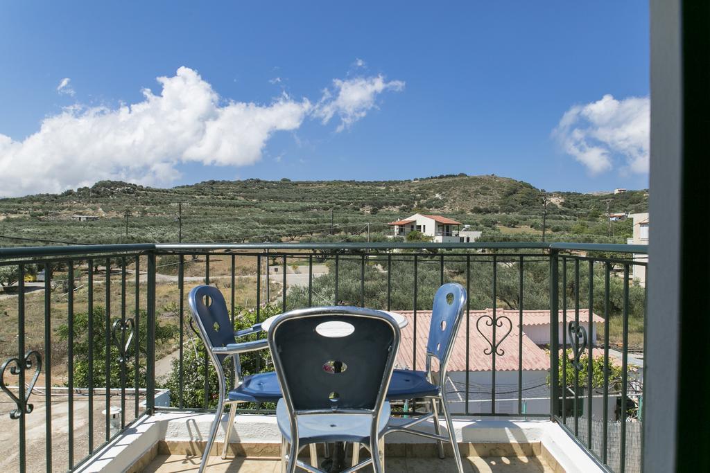 Olive Tree Apartment Kalivianí Exterior foto